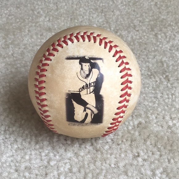 Buck O’Neil Baseball, KC Monarchs - Picture 1 of 7